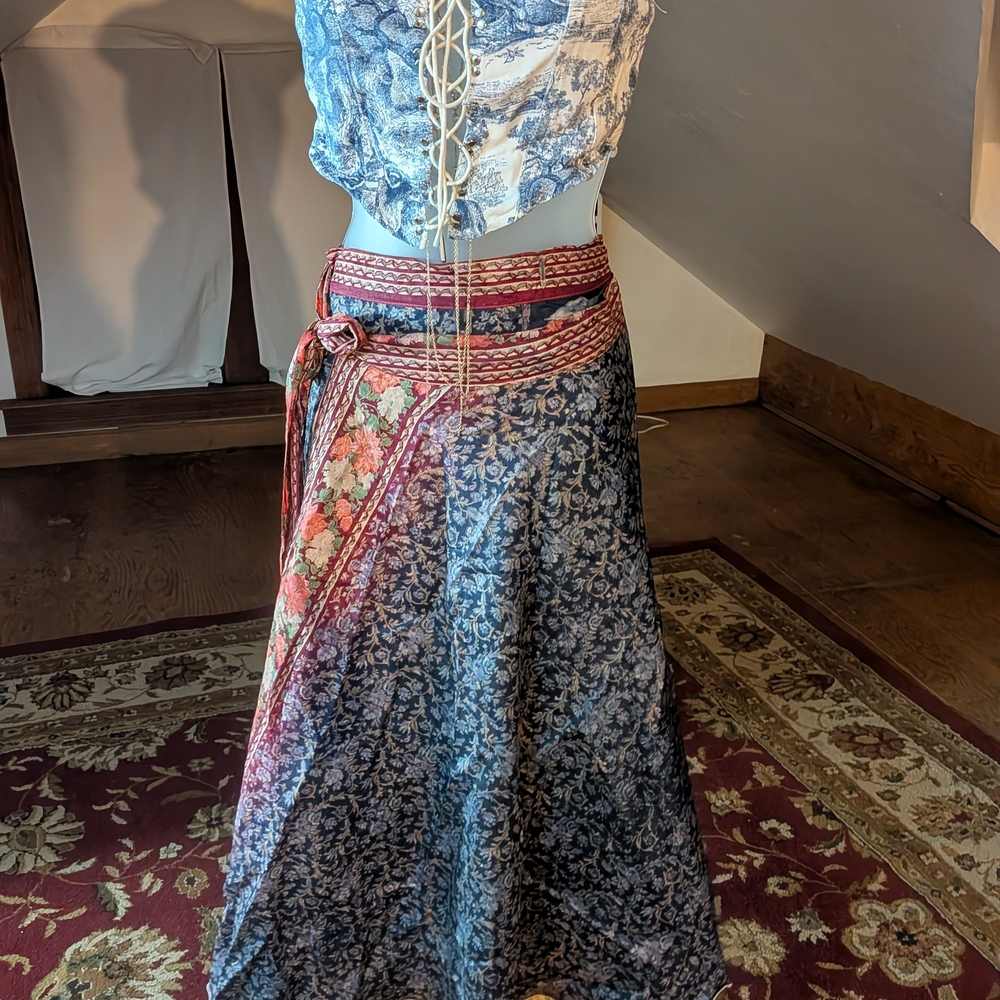 Elegant Floral Maxi Skirt - Blue and Red